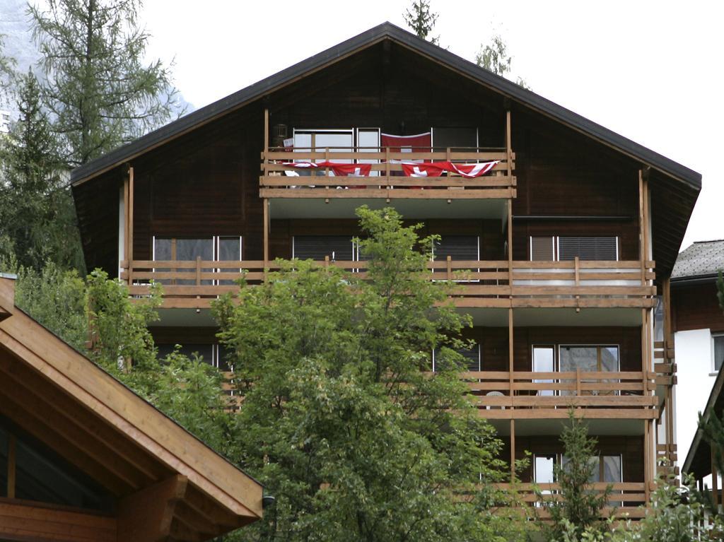 Haus Rothorn, Swiss Alps Apartment Leukerbad Exterior photo